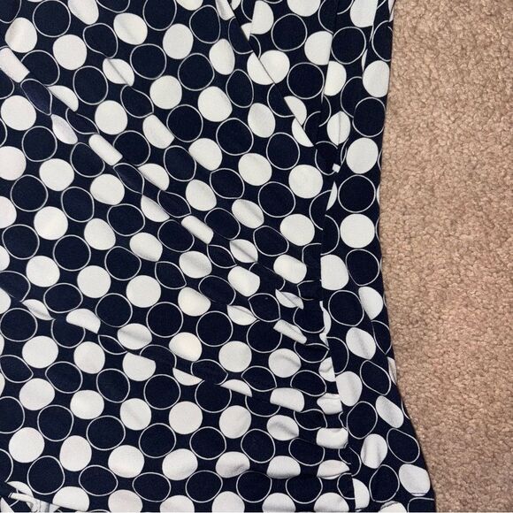 VINCE CAMUTO Polka Dot Wrap Top - Size Medium - Picture 3 of 3